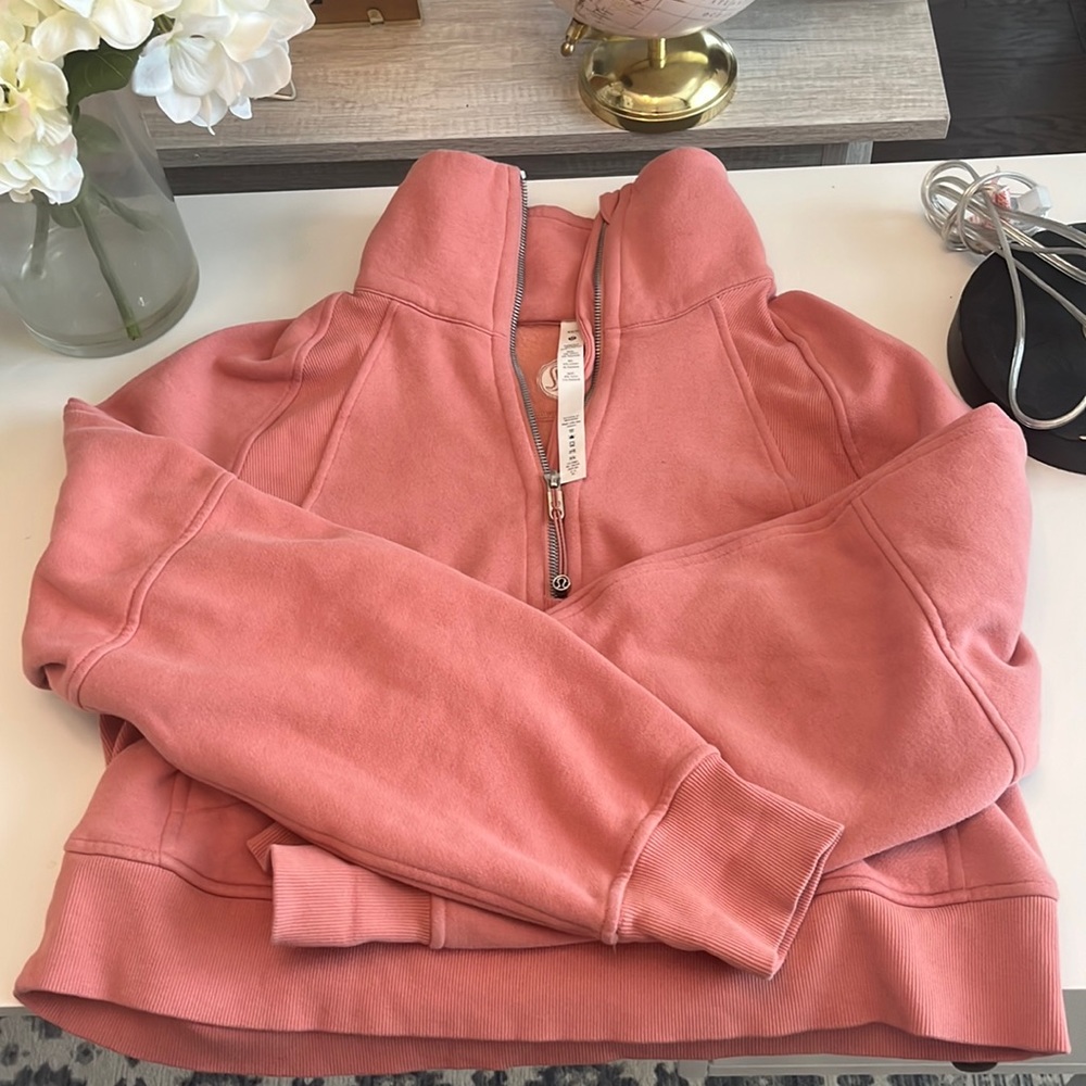 Lululemon scuba half zip